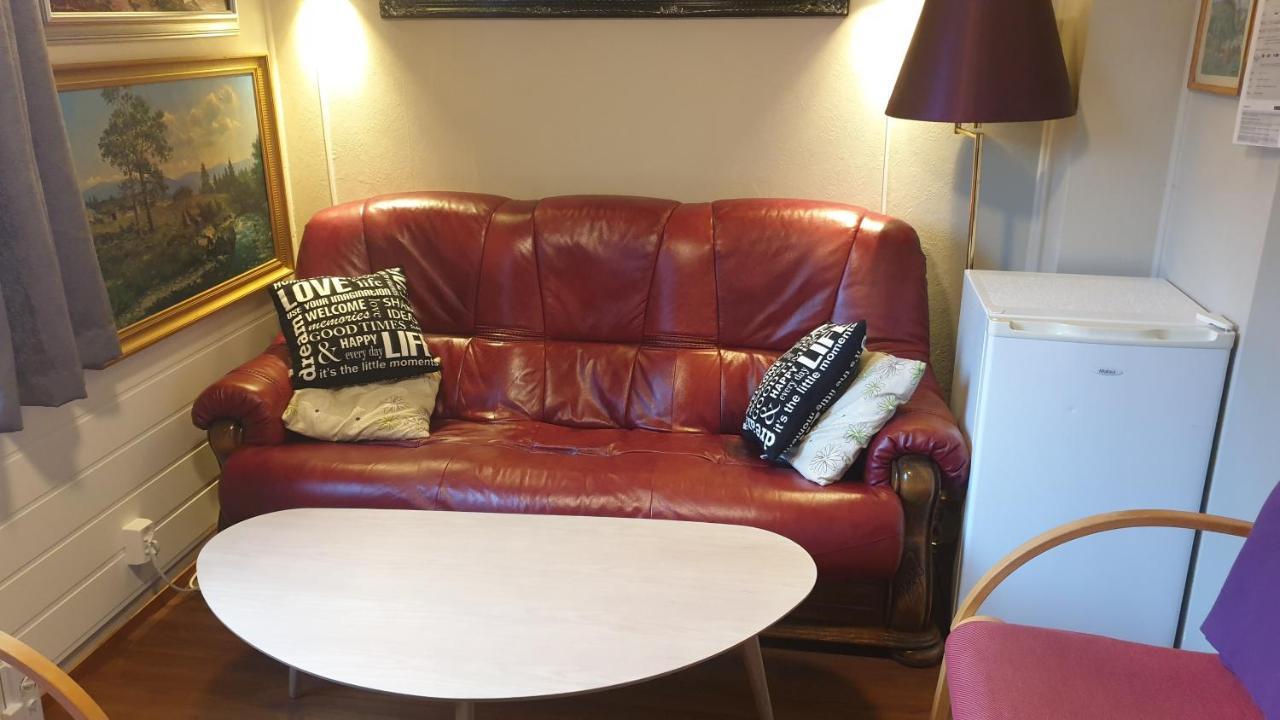 Berge & Laila'S Private Apartment Førde 외부 사진